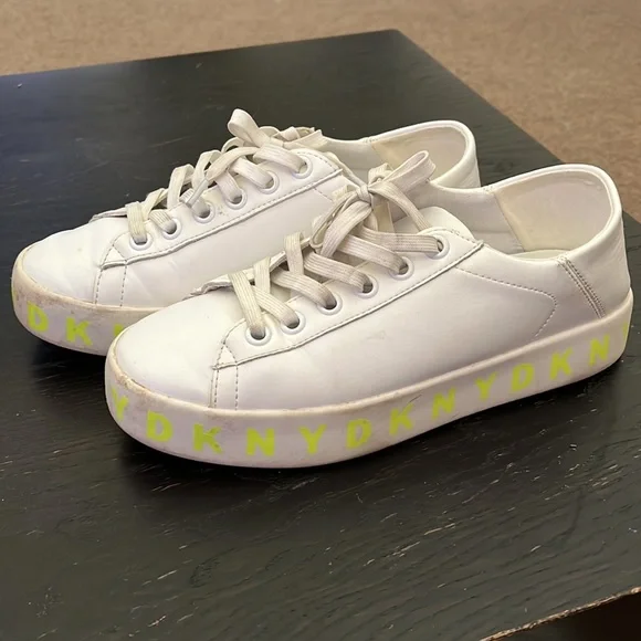 DKNY sneakers - Picture 2 of 11